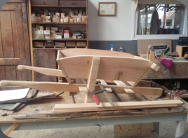 kopie ( eikenhout  ) "De Jong's Kruiwagen Giessendam