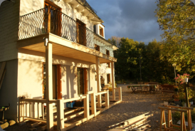 terras eikenhout ( logis coquelicot in Frankrijk )